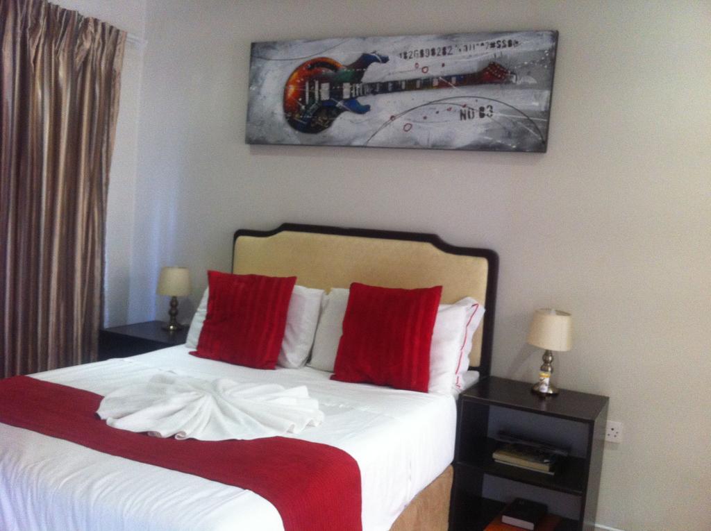 Hill View Inn Serowe Exterior foto